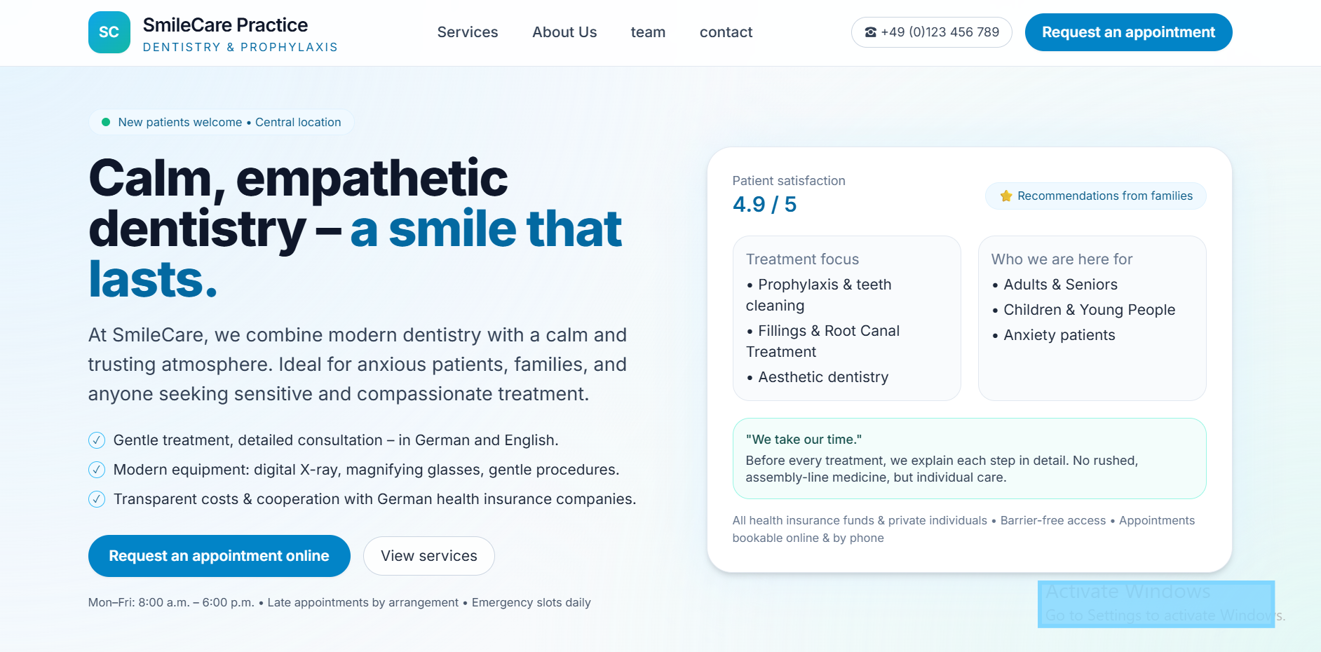 Praxis SmileCare – dental clinic desktop landing page preview